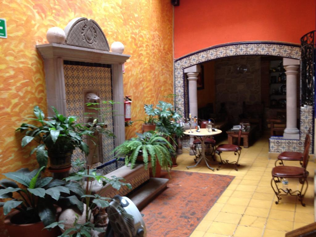 Hostal Casa Castillo Morelia Dış mekan fotoğraf