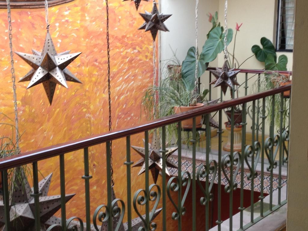 Hostal Casa Castillo Morelia Dış mekan fotoğraf