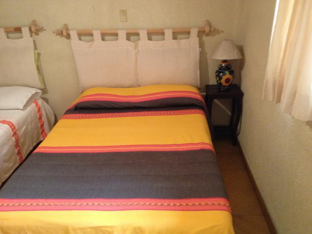 Hostal Casa Castillo Morelia Oda fotoğraf