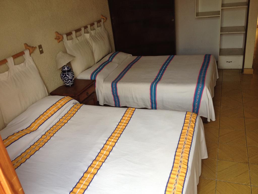 Hostal Casa Castillo Morelia Oda fotoğraf