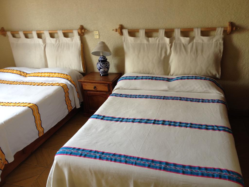 Hostal Casa Castillo Morelia Oda fotoğraf