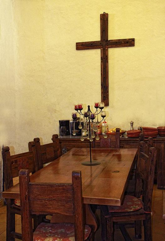 Hostal Casa Castillo Morelia Dış mekan fotoğraf