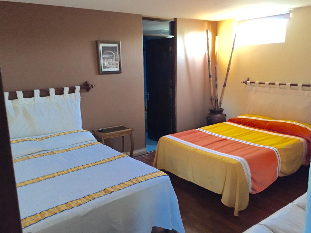 Hostal Casa Castillo Morelia Oda fotoğraf