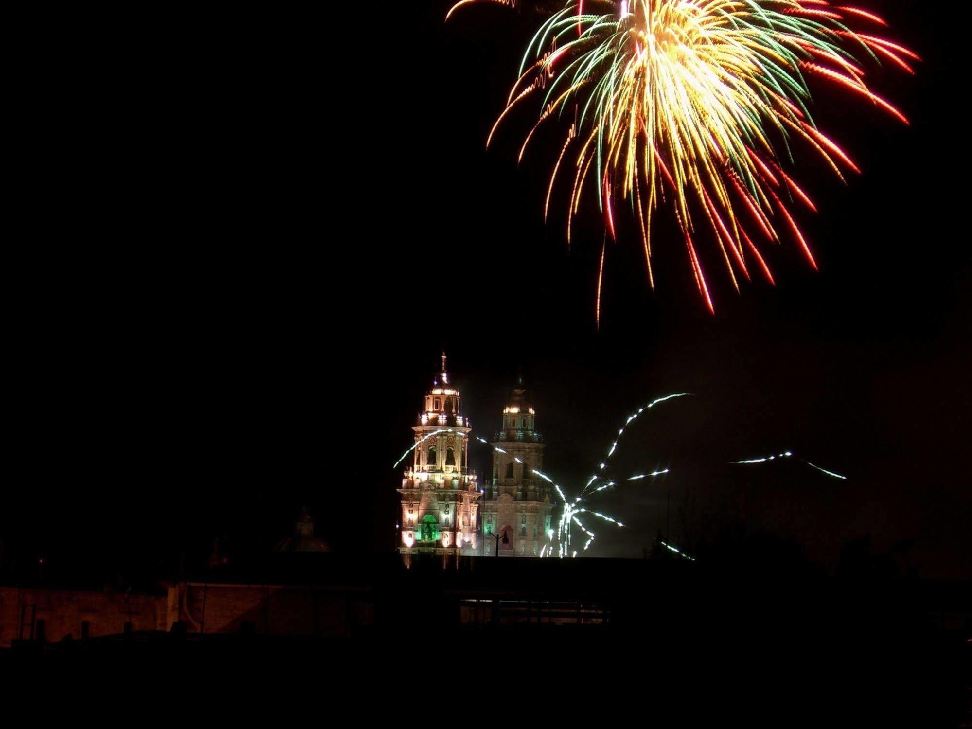 Hostal Casa Castillo Morelia Dış mekan fotoğraf