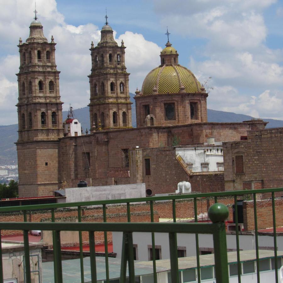 Hostal Casa Castillo Morelia Dış mekan fotoğraf